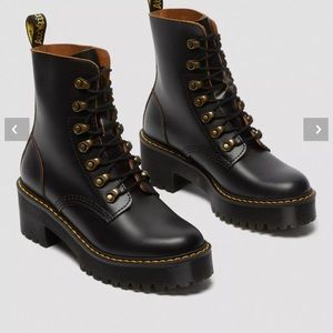 DR MARTENS Leona Heeled Platform Combat Boots Black 7 brand new